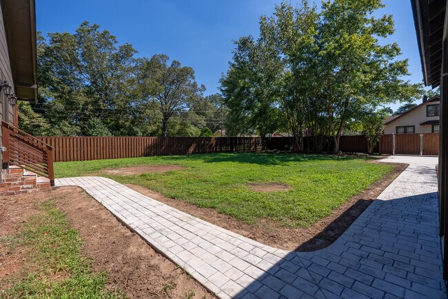Building Photo - McCullough Heights