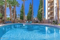Building Photo - 425 W Paseo Redondo