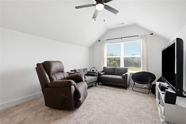 Building Photo - 2049 Chestnut Oak Trl