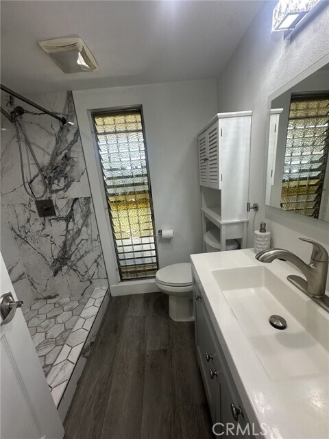Building Photo - 1408 La Canada Dr