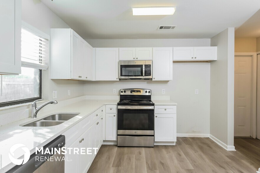 Building Photo - 5907 Norvale Ct