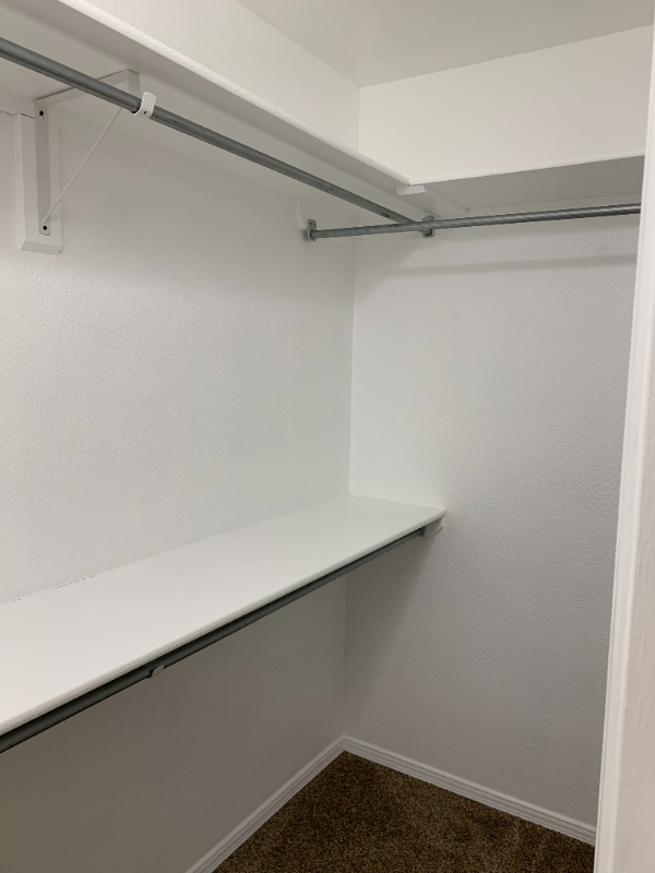 Building Photo - 6345 Reynolds Dr