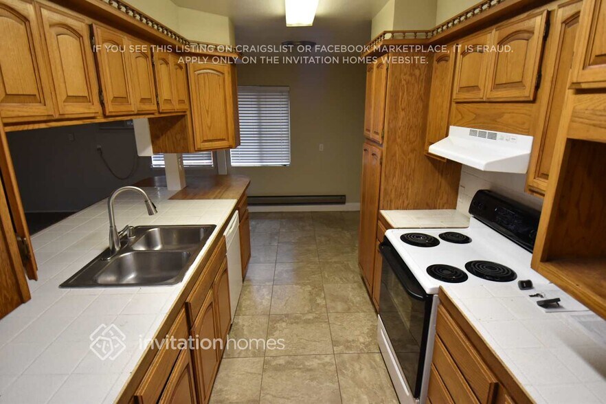 Building Photo - 209 Bart Ave