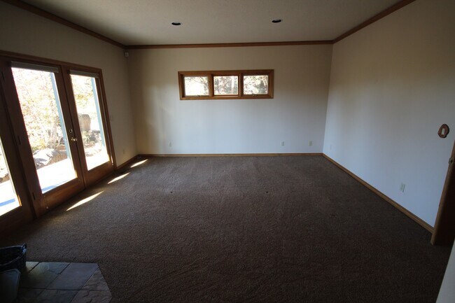 Building Photo - Custom Built Home in a Country Setting, 3 ...