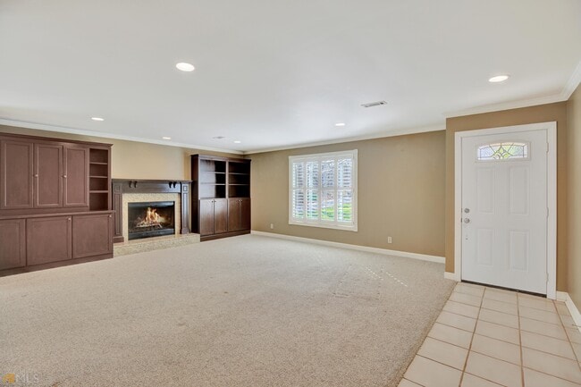 Building Photo - 240 Browns Hill Ct