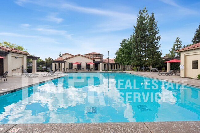Building Photo - 1397 Haddington Dr