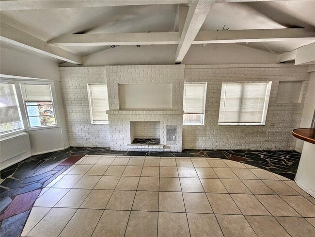 Building Photo - 10532 51st Terrace N
