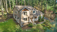 Building Photo - 16532 Lemolo Shore Dr NE