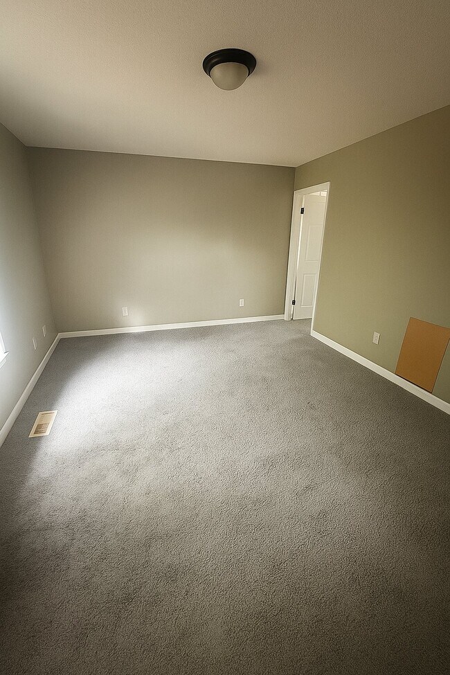 Building Photo - 226 Kassidy Dr