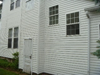 Building Photo - 916 W 3rd St