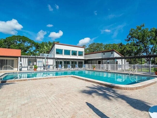 Building Photo - 3209 S Beneva Rd