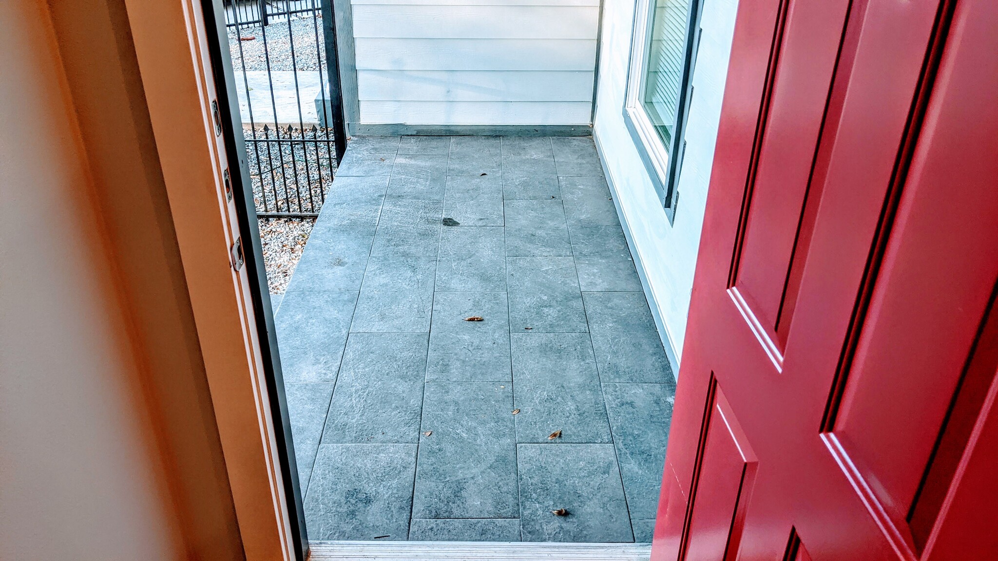 Building Photo - 919 Hendricks Ave