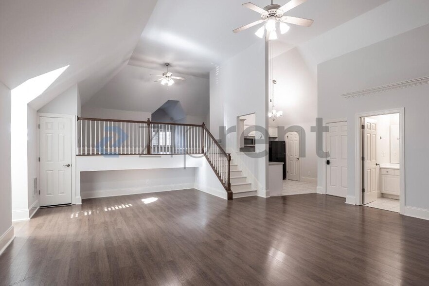 Building Photo - 2801 Spreading Oaks Dr NW