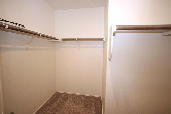 Building Photo - 299 Emerald Green Trail