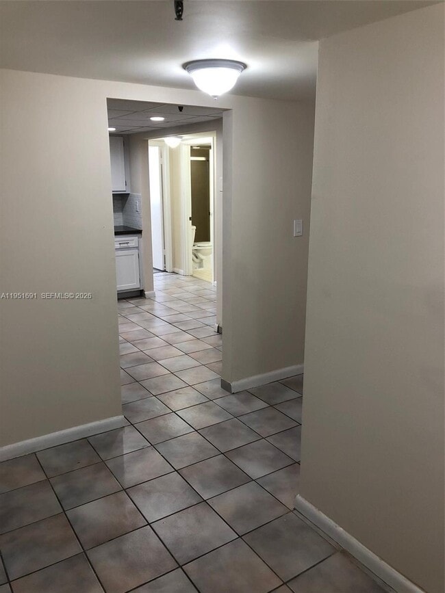 Building Photo - 20840 San Simeon Way