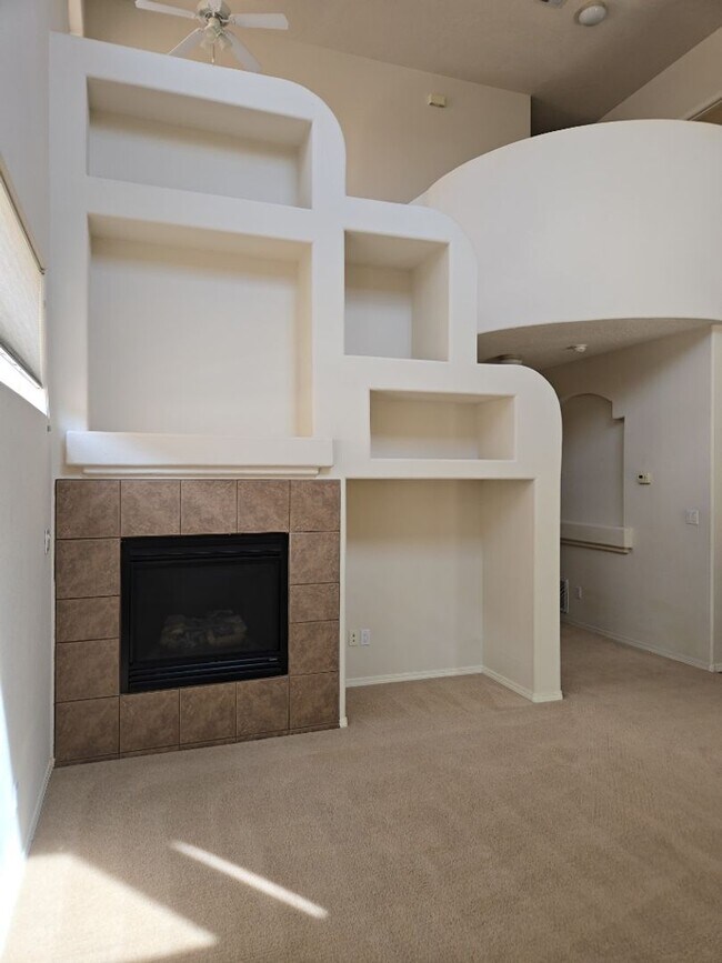 Building Photo - 45 Willow Trace Ct