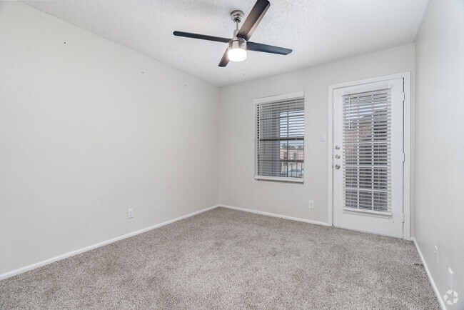 1BR, 1BA - 625SF - Primary Bedroom - Lakeland Apartments