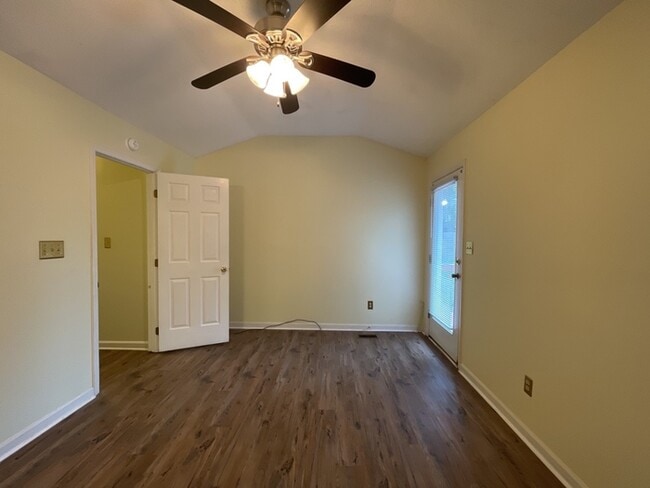 Building Photo - 2312 Faucette Ave