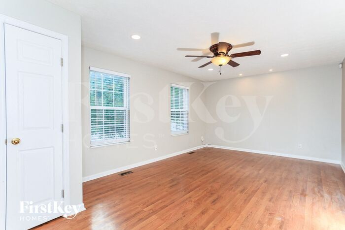 Building Photo - 6676 Midnight Sun Dr