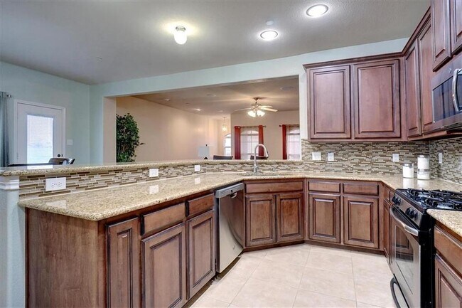 Building Photo - 4100 Comanche Dr