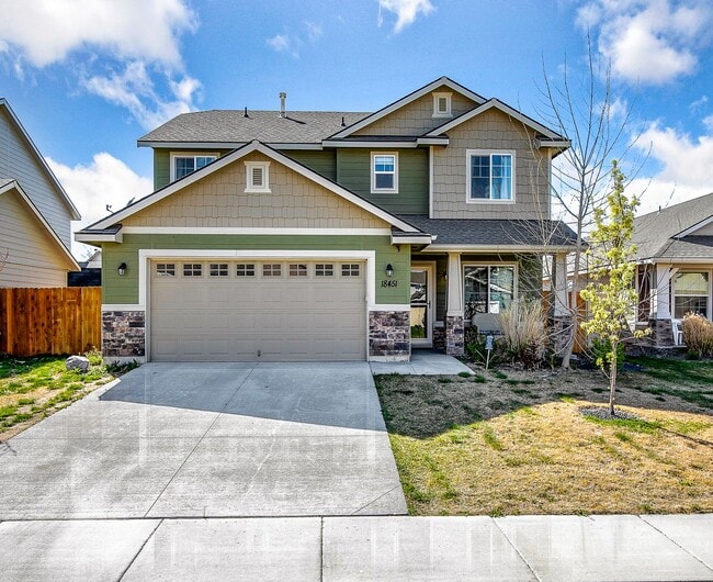 Primary Photo - 4bd/2.5ba Home Near the Marketplace Nampa ...