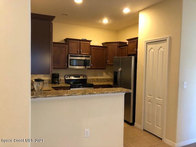 Building Photo - 3731 Funston Cir