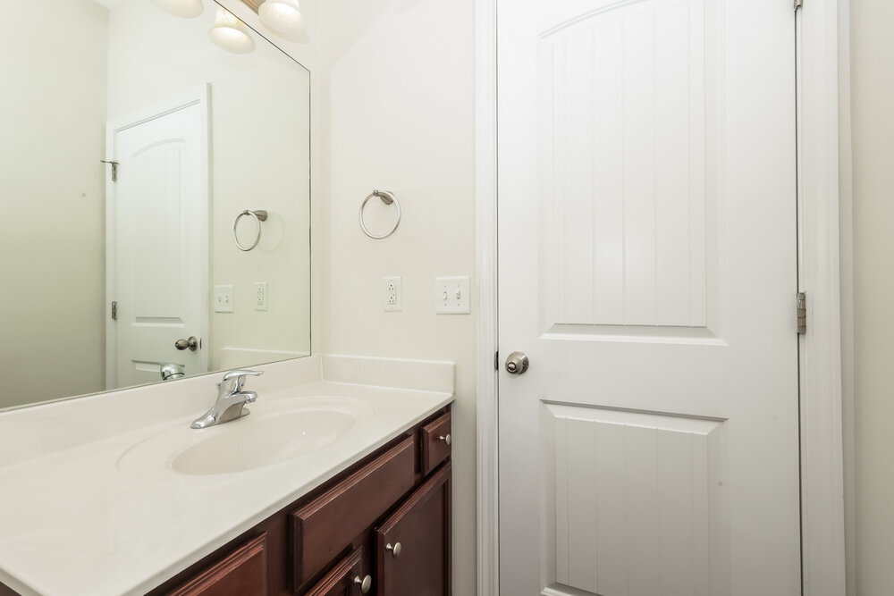 Building Photo - 3342 Cotswold Ln