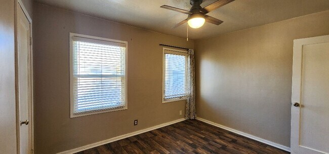 Building Photo - Charming 2 Bedroom 1 Bath Home in Vallejo Ready to Lease!