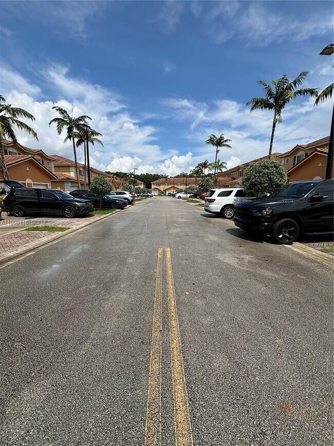 Building Photo - 570 St Michelle Way