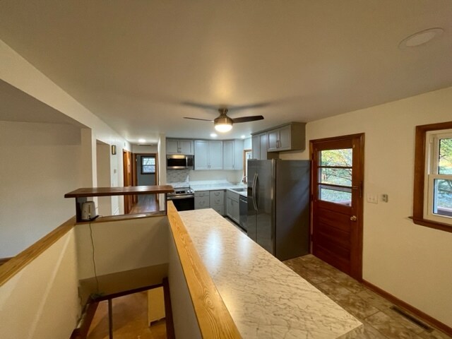 Building Photo - 3029 Scottsville Rd