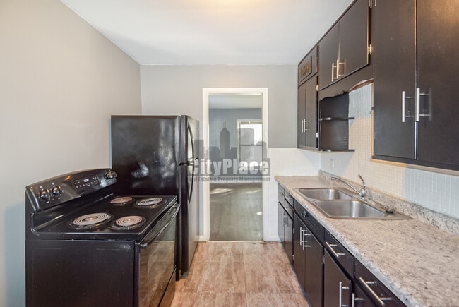 Building Photo - 4512 Payton Ave