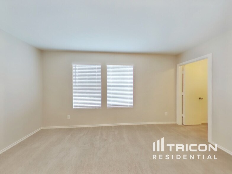 Building Photo - 7714 Burro Bend