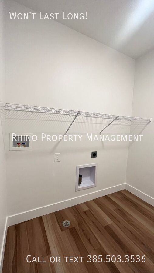 Building Photo - 4068 King Peak Wy