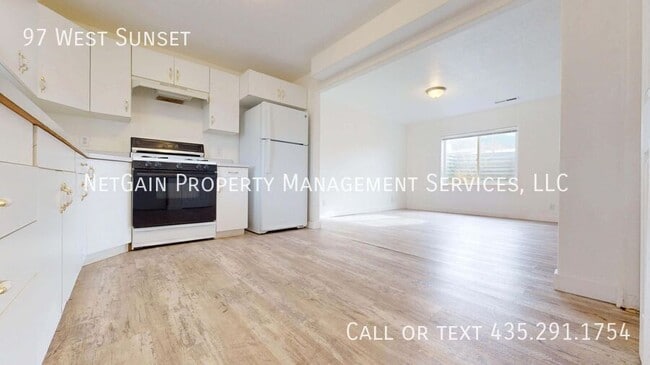 Building Photo - 97 West Sunset-