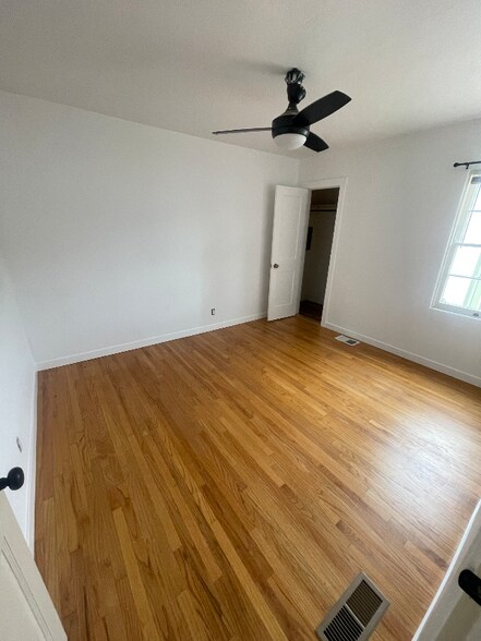 Building Photo - 4180 Blackton Dr