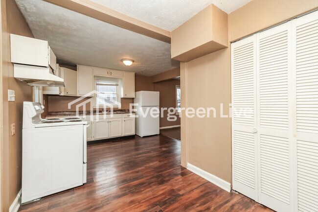 Building Photo - 1040 Harvard Ave