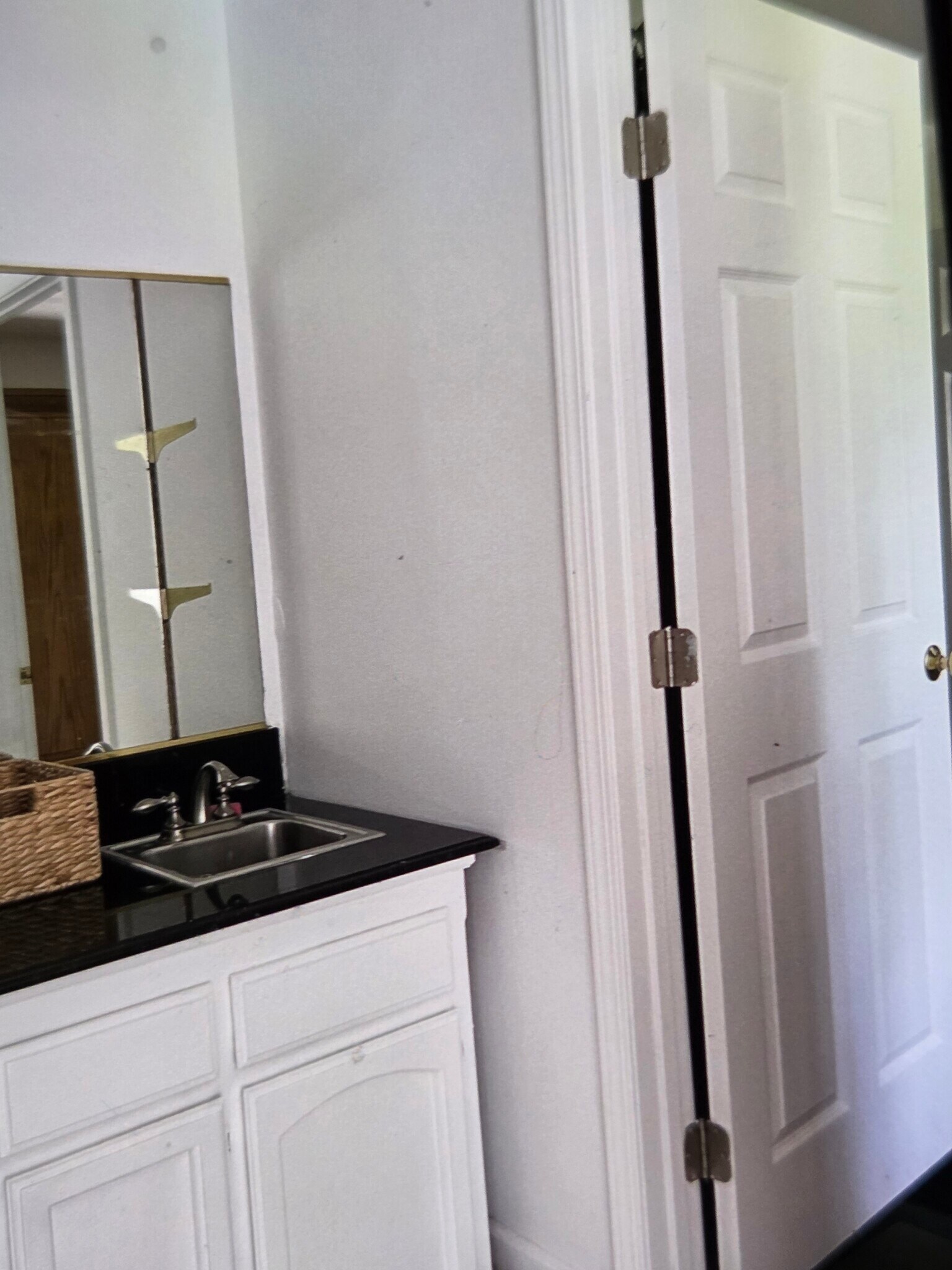 Room w wet bar sink - 145 Turnberry Way