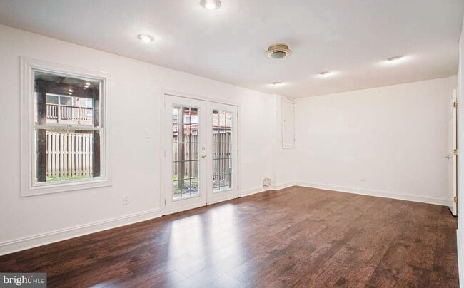 Building Photo - 5105 Overlook Park