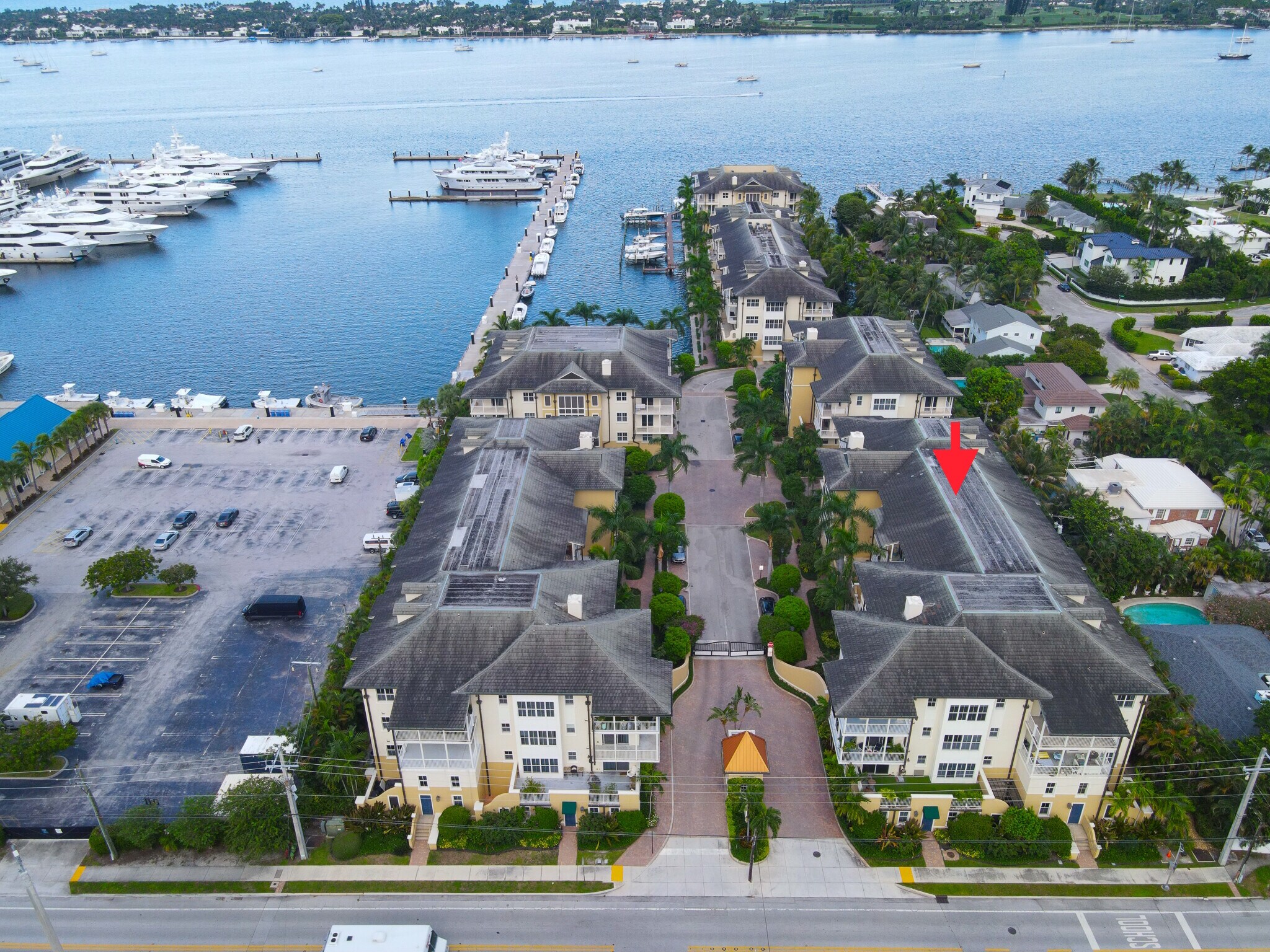 Building Photo - 3940 N Flagler Dr