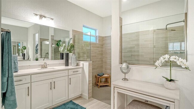 Building Photo - 5612 Lightning Whelk Ln