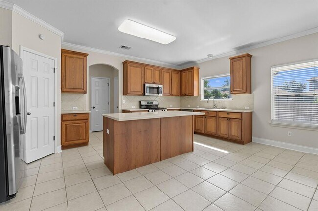 Building Photo - 2338 Brookhollow Terrace