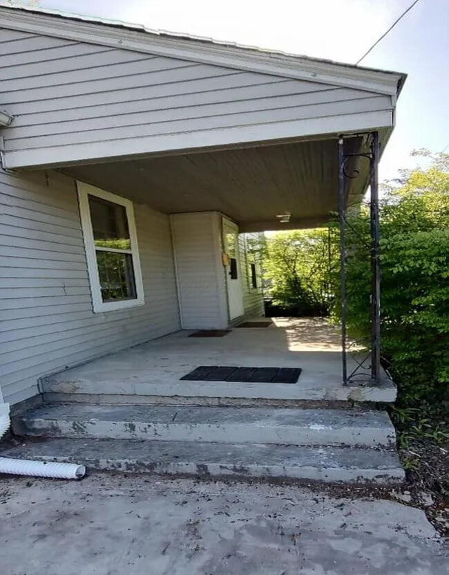 Building Photo - 269 Morse Rd