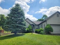 Building Photo - 1586 Bush Hill Dr