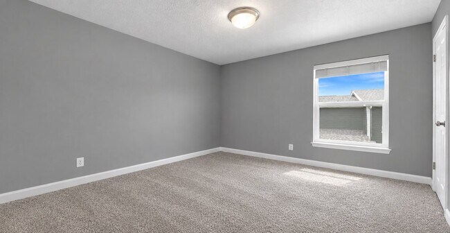Building Photo - 8059 Monte Vista Cir