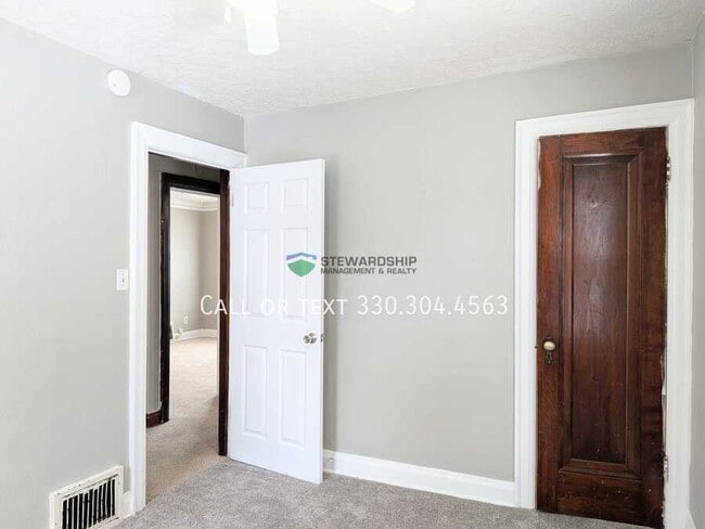 Building Photo - 916-918 Peckham St.-916