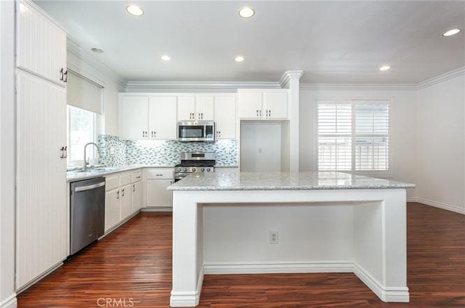 Building Photo - 38 Eaglecreek