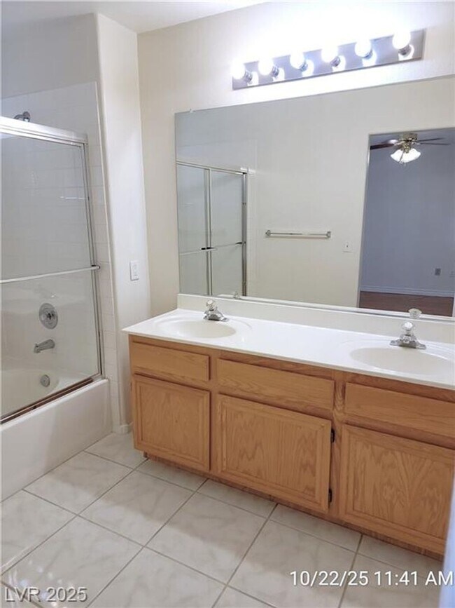 Building Photo - Inviting Green Valley Condo with Dual Balc...