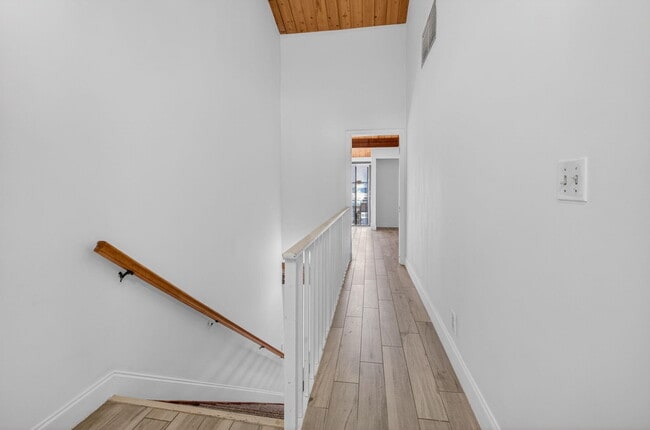 Building Photo - 4761 NW 2nd Ave