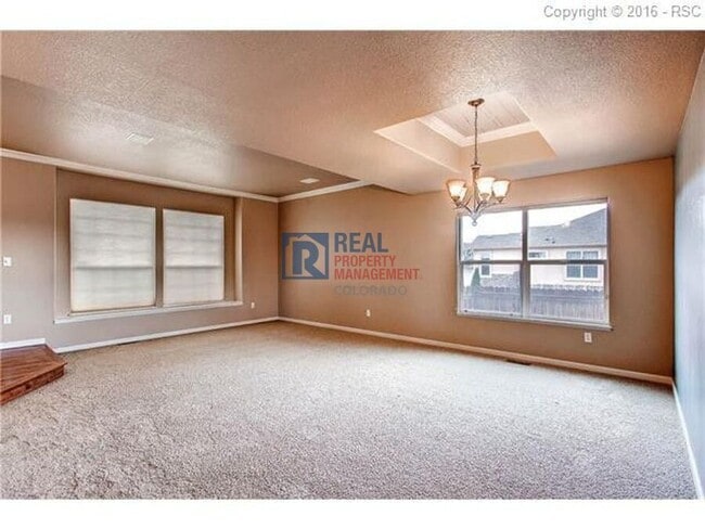 Building Photo - 8044 Lodi Ln