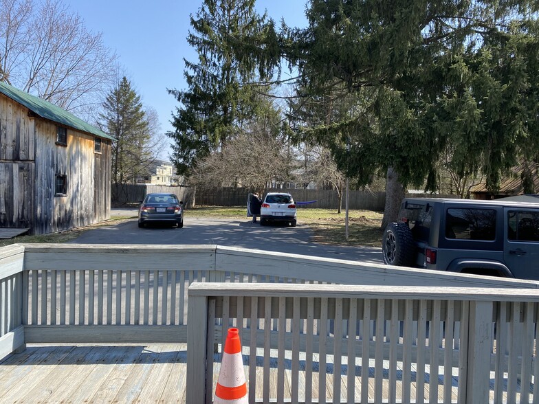 Building Photo - 50 Utica St